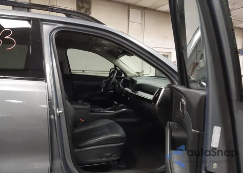 2024 Kia Sorento X-Line Ex z USA, uszkodzony, nr VIN 5XYRHDJF5RG303924